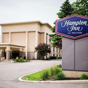 Hampton Inn Milwaukee Northwest Exterior photo