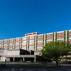 Hampton Inn Boston-Нейтик Exterior photo