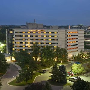 Embassy Suites By Hilton Detroit Troy Auburn Hills Exterior photo