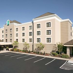 Embassy Suites Cleveland - Бичвуд Exterior photo