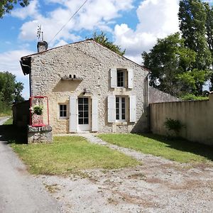 Вилла La Petite Maison Matha Exterior photo