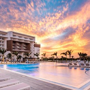 Embassy Suites By Hilton Aruba Beach Resort Палм Бич Exterior photo