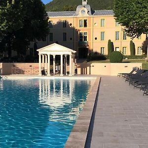 Апартаменты La Mascotte Des Thermes De Montbrun Les Bains Exterior photo