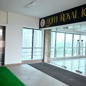 Hotel Royal Ican Sindhu Bhavan Road Ахмедабад Exterior photo