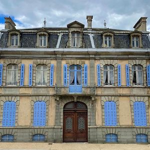 Bed and Breakfast Maison D'Hercule Майенн Exterior photo