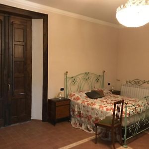 Вилла Agriturismo Sole Di Sicilia Рандаццо Exterior photo