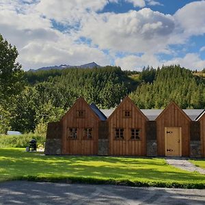 Islandsbaerinn /Old Farm Акурейри Exterior photo