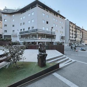 Отель Hesperia Andorra Exterior photo