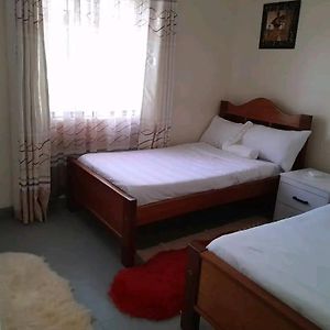 Отель Mone Airbnb Nambale Exterior photo