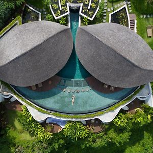 Отель Solana Wellness Retreat Убуд Exterior photo