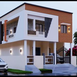 Thirunallar Treva Homes Карикал Exterior photo