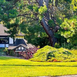 Вилла Pride Leisure Tudor House Park Orchards Exterior photo