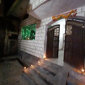 Gokul Pg Homestay Горакхпур Exterior photo