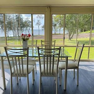 Вилла Aircabin - Tuggerawong - Lake Front - 3 Beds House Rocky Point Exterior photo