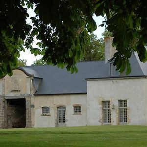 Вилла Chateau De Vaux Gesnes-le-Gandelin Exterior photo