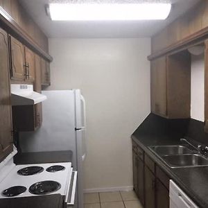 One Bedroom Close To Fort Sill! Лотон Exterior photo