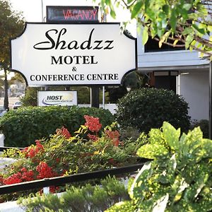 Shadzz Motel Палмерстон-Норт Exterior photo
