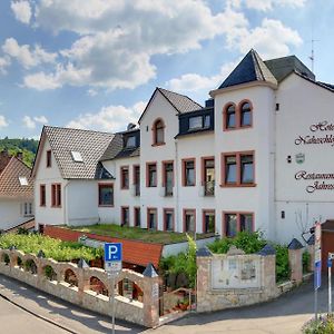 Hotel Naheschloesschen Бад-Мюнстер-на-Штайн-Эбернбурге Exterior photo