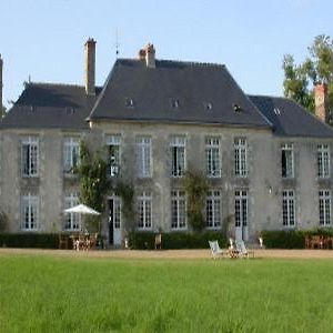 Chateau De Sarceaux Алансон Exterior photo