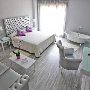 Отель Alix Boutique Артейхо Room photo