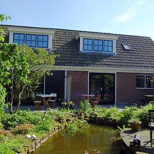 Bed and Breakfast 'T Laaisterplakky Oude Bildtzijl Exterior photo