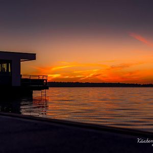 Вилла Hausboot Arielle Рибниц-Дамгартен Exterior photo