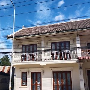 Phasouk Viengmai Villa Луангпхабанг Exterior photo