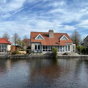 Watervilla De Karekiet By Droomvilla Langweer Exterior photo