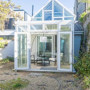 Guestready - Modernised Cottage In Monkstown Дублин Exterior photo