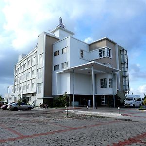 Hotel Queens Inn Веланканни Exterior photo