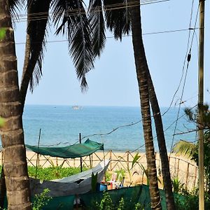 Shantika Beach View Stay Гокарна Exterior photo