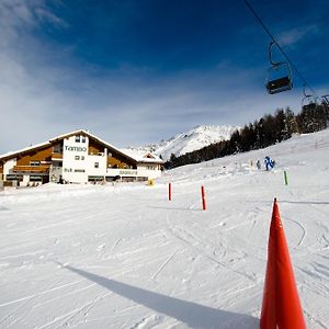 Hotel Tambo Камподольчино Exterior photo