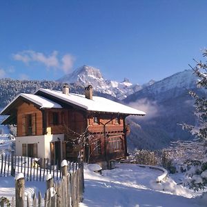 Magnifique Chalet Valerie 5 Chambres A Coucher & Vue Unique Грион Exterior photo