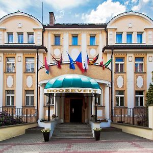 Hotel Roosevelt Литомержице Exterior photo