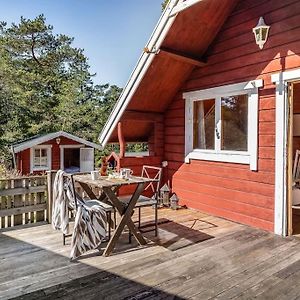 Cosy Cottages Close To Water Djurhamn Exterior photo