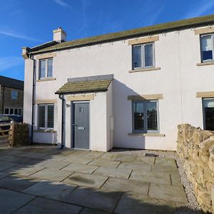 No 8 Cairn Cottage Лейберн Exterior photo