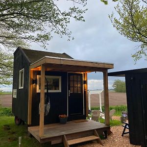 Апартаменты Tiny House Smuk Tytsjerk Exterior photo