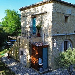 Вилла Le Pigeonnier Du Chateau Saint-Victor-de-Malcap Exterior photo