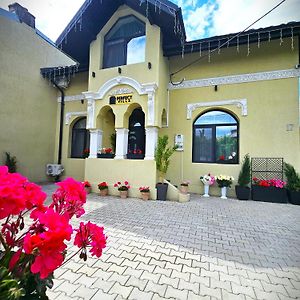 Perfect Villa Плоешти Exterior photo