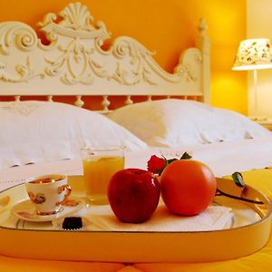 Bed and Breakfast Le Stanze Dei Nonni Авеллино Room photo