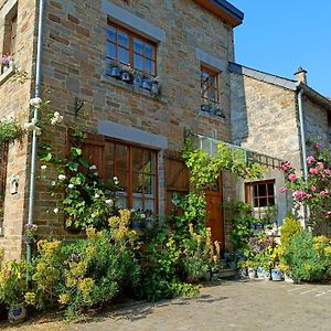 Bed and Breakfast Le Jardin Des Miroirs Esneux Exterior photo
