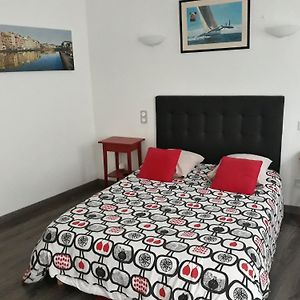 Bed and Breakfast Gite Izaxulo Сен-Жан-Пье-де-Пор Room photo