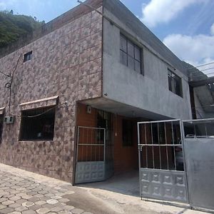 Вилла Casa Vacacional En Banos De Agua Santa Exterior photo