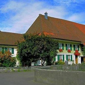 Апартаменты Stoeckli - Hof Zur Linde - Ferien Auf Dem Land - Ferien Auf Dem Bauernhof Attiswil Exterior photo