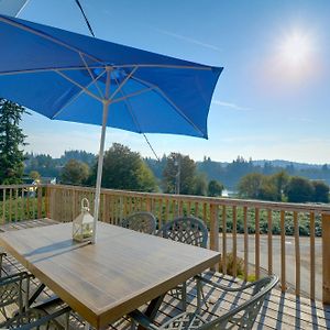 Вилла Relaxing Poulsbo Duplex With Liberty Bay Views! Exterior photo