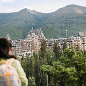 Отель Fairmont Banff Springs Exterior photo