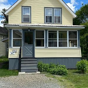 The Vermont Cottage Сент-Джонсбери Exterior photo