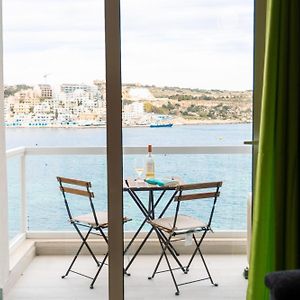 Seashore Stays - Stunning Apartments Right By The Sea Сент-Полс-Бей Room photo