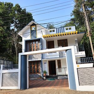 Vaishard Homestay Тривандрум Exterior photo