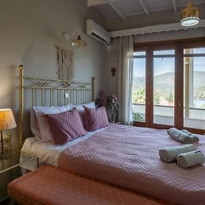 Seaview Two Bedroom Villa In Yera Bay, Lesvos Перама Exterior photo